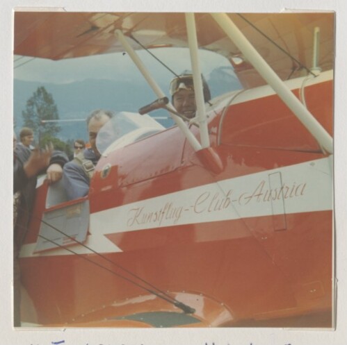 Kunstflugpilot Tonhauser mit Passagier Helmuth Lehner