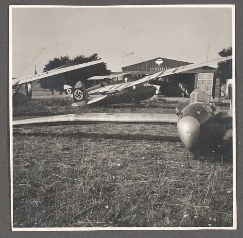 Segelflugschule des Nationalsozialistischen Fliegerkorps NSFK, Spitzerberg, östlich von Wien
