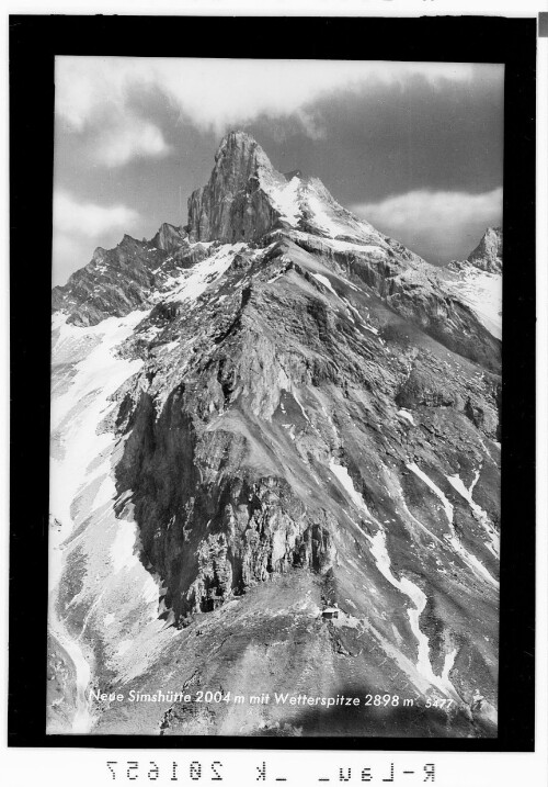 Neue Simshütte 2004 m mit Wetterspitze 2898 m : [Simms-Hütte]