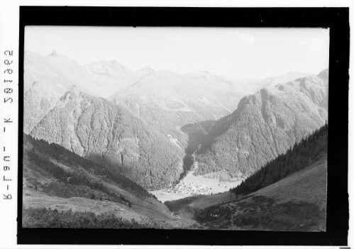 Ischgl 1400 m gegen Vesulspitze und Piz Roz