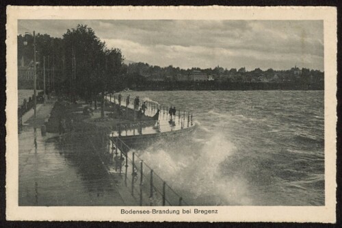 Bodensee-Brandung bei Bregenz