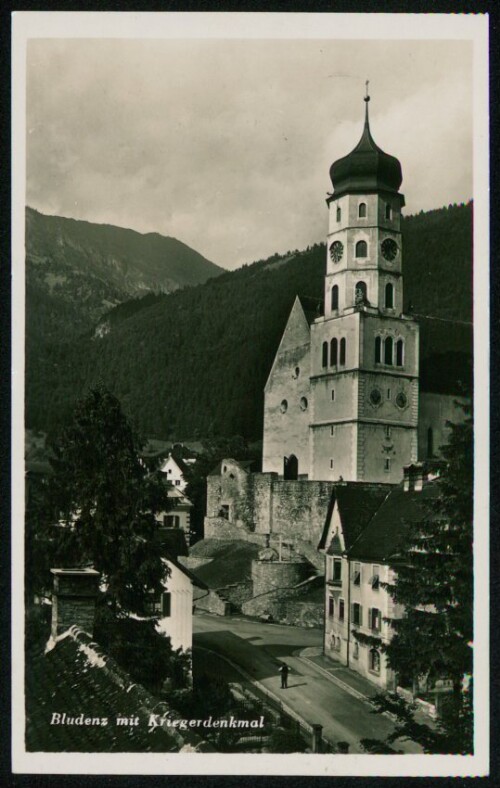 Bludenz mit Kriegerdenkmal