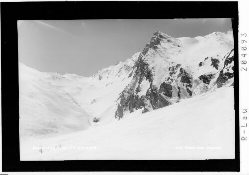 Skiabfahrt vom Piz Chamins