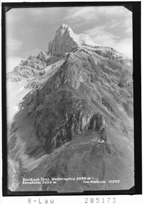 Holzgau Tirol Wetterspitze 2898 m Simshütte 2004 m : [Bach / Stockach / Tirol / Wetterspitze 2898 m mit Simms-Hütte]