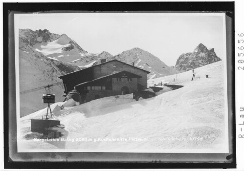 [Bergstation Galzig 2080 m gegen Kuchenspitze und Patteriol]
