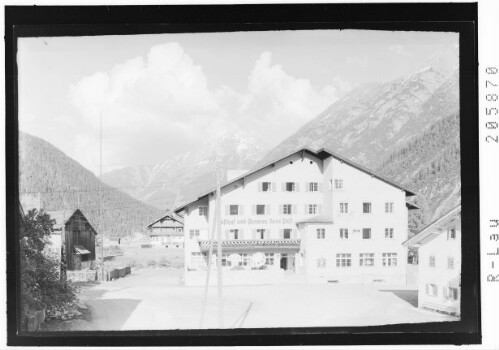 [Gasthof und Pension Neue Post in Holzgau / Tirol]