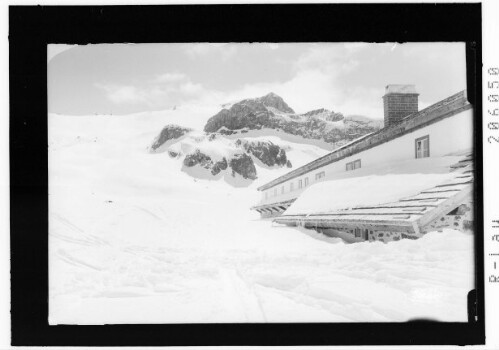 Id Alpe 2311 m gegen Greitspitze 2874 m