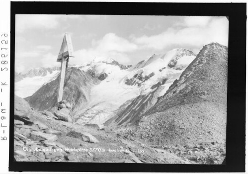 Ölgrubenjoch gegen Wildspitze 3770 m
